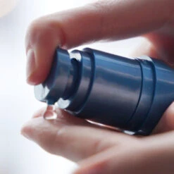 Recovery Serum 10 Recovery Serum -Yogaye Ventas PDP recovery serum dispense