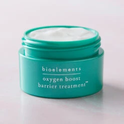 Oxygen Boost Barrier Treatment -Yogaye Ventas oxygen boost barrier treatment open jar 2
